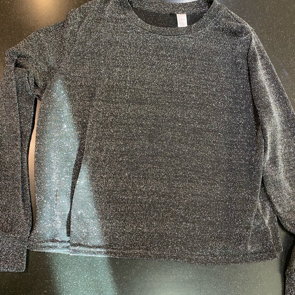 Black sparkly crew neck
